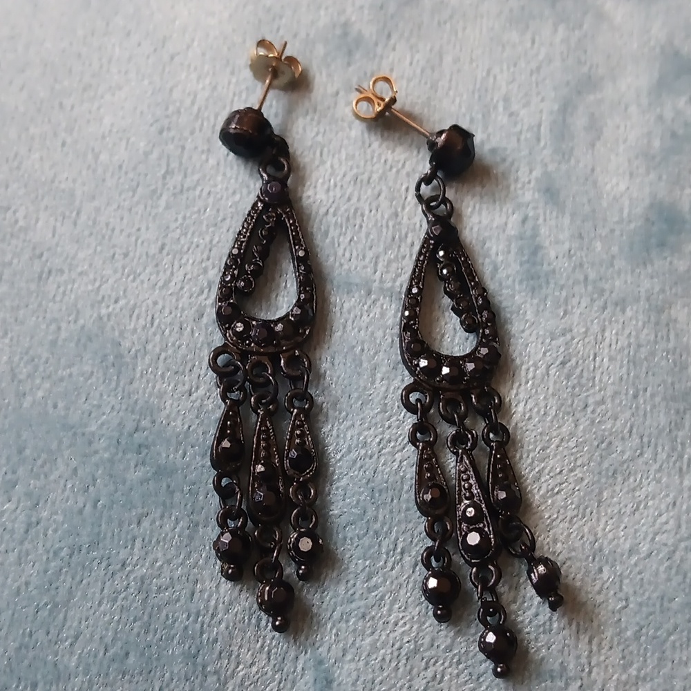 Black dangle earrings